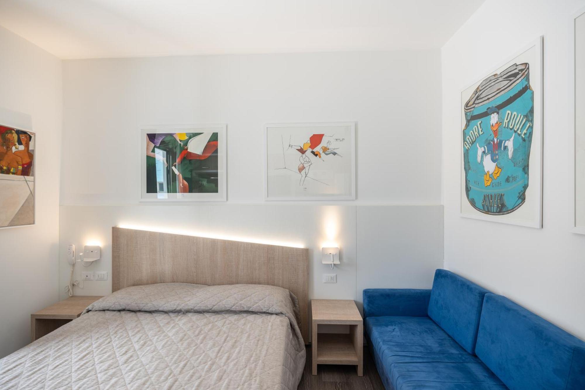 Hotel Marzia Holiday Queen Каорле Экстерьер фото
